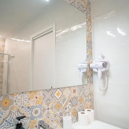 M S B&B 크로토네