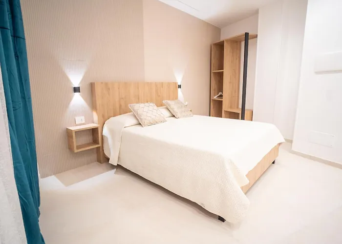 M S Bed & Breakfast *